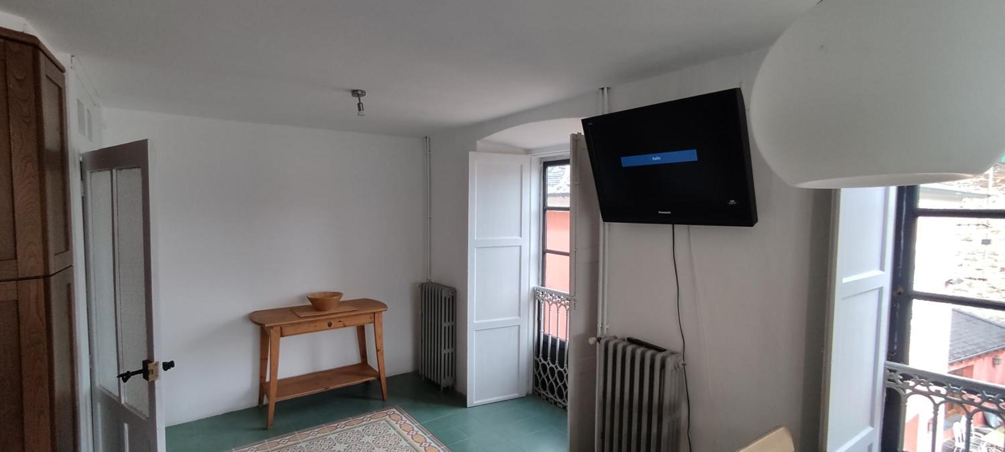 Piso Con Terraza Appartamento